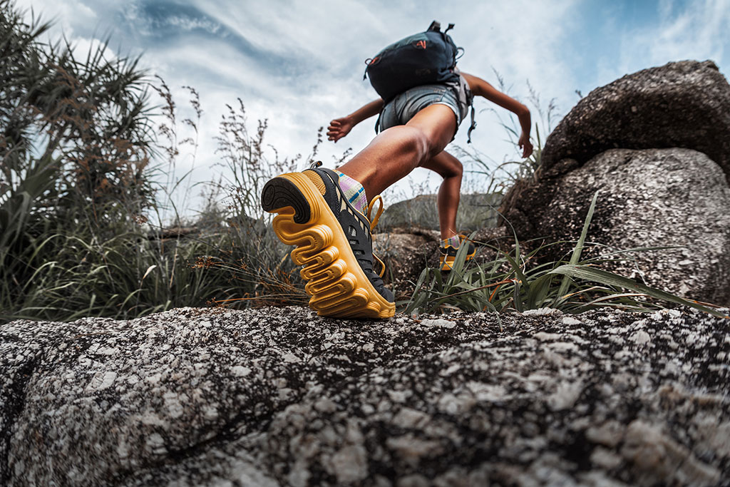 TRAIL RUNNING